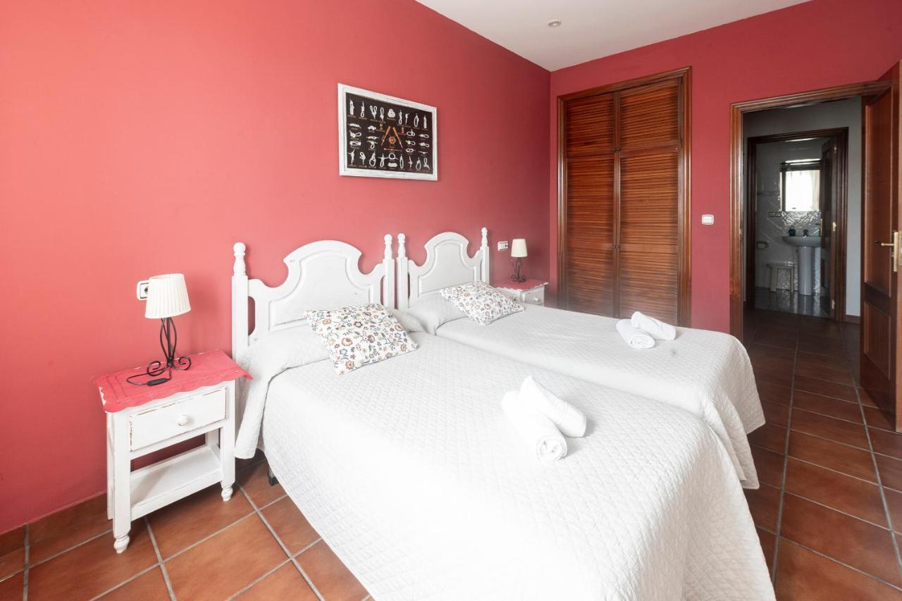 Apartamentos Turisticos La Flor Muros de Nalón Exterior foto