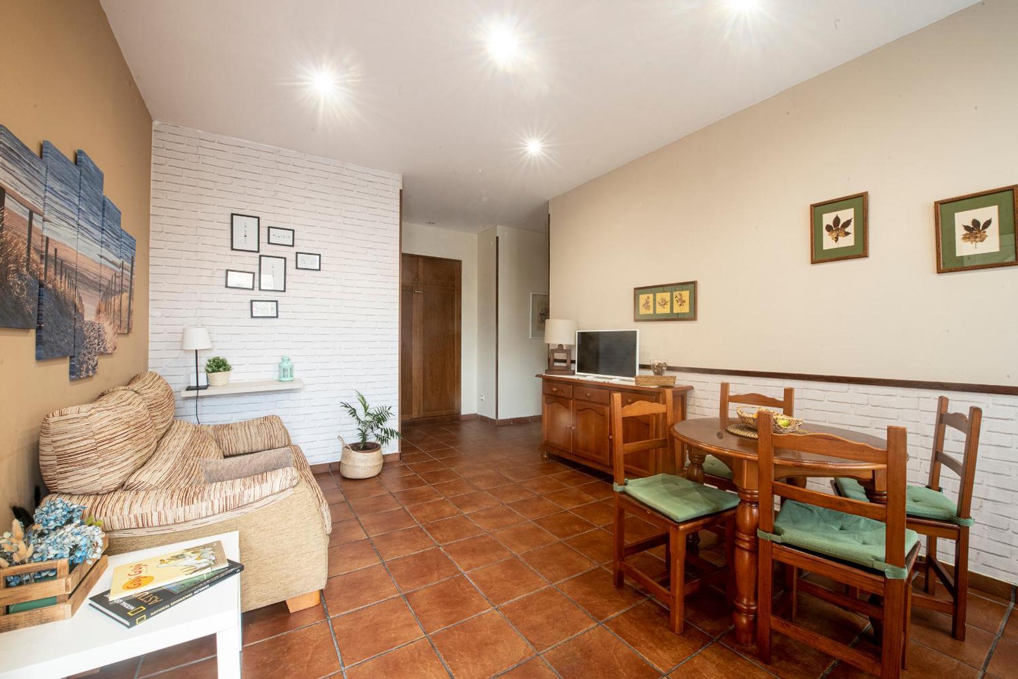 Apartamentos Turisticos La Flor Muros de Nalón Exterior foto